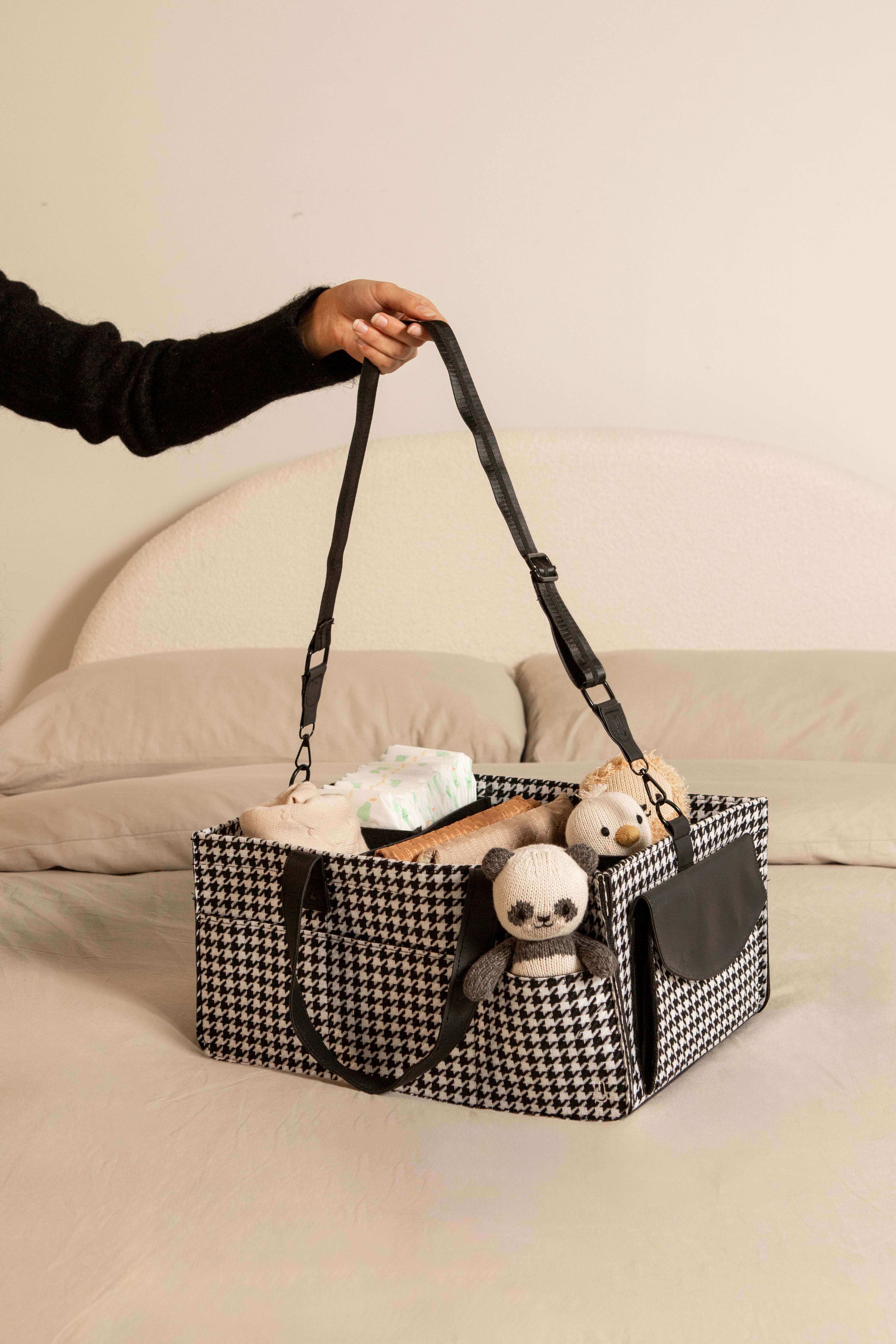 Bunnie Caddie | Houndstooth Black