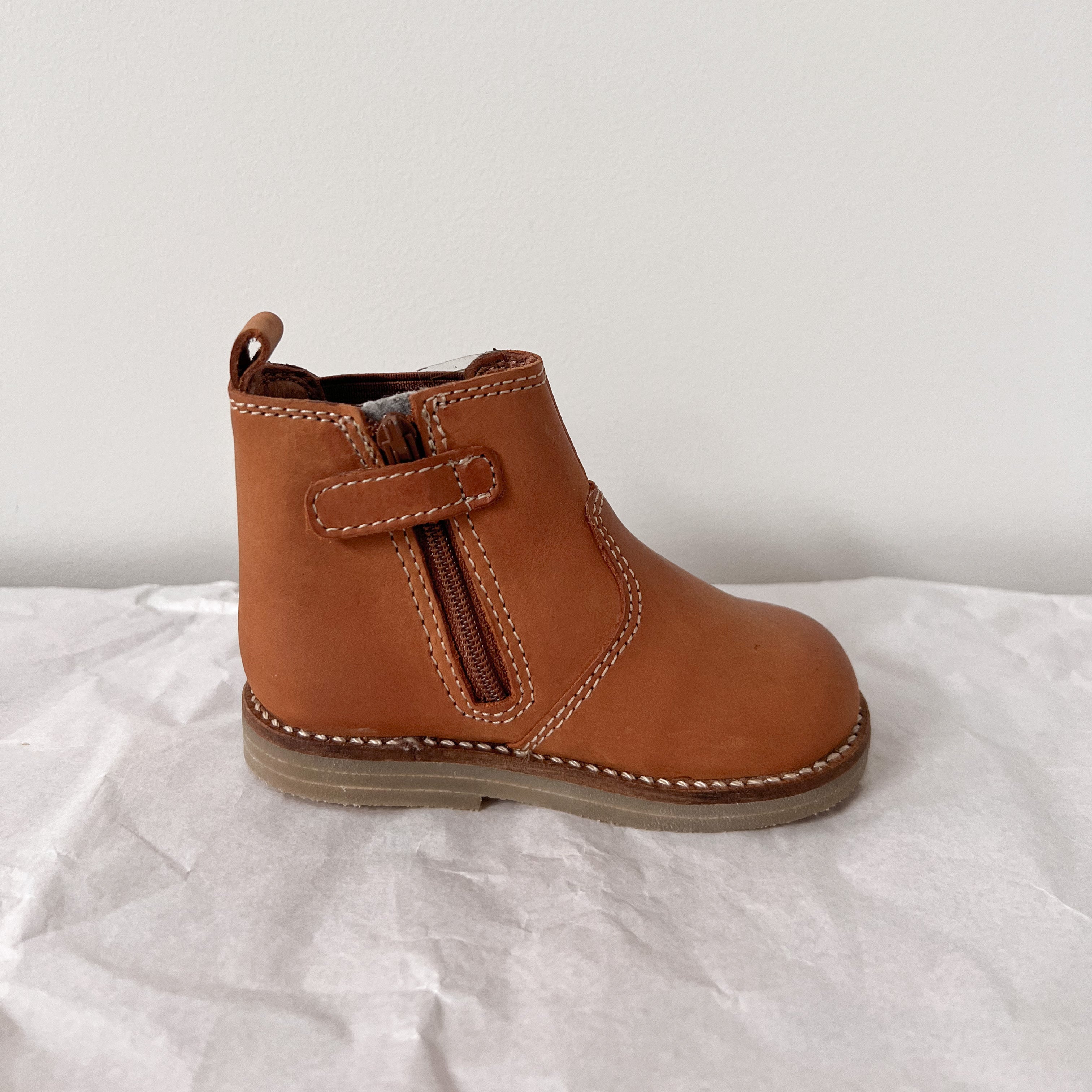 Leather Boot with Elastic Side | Tan