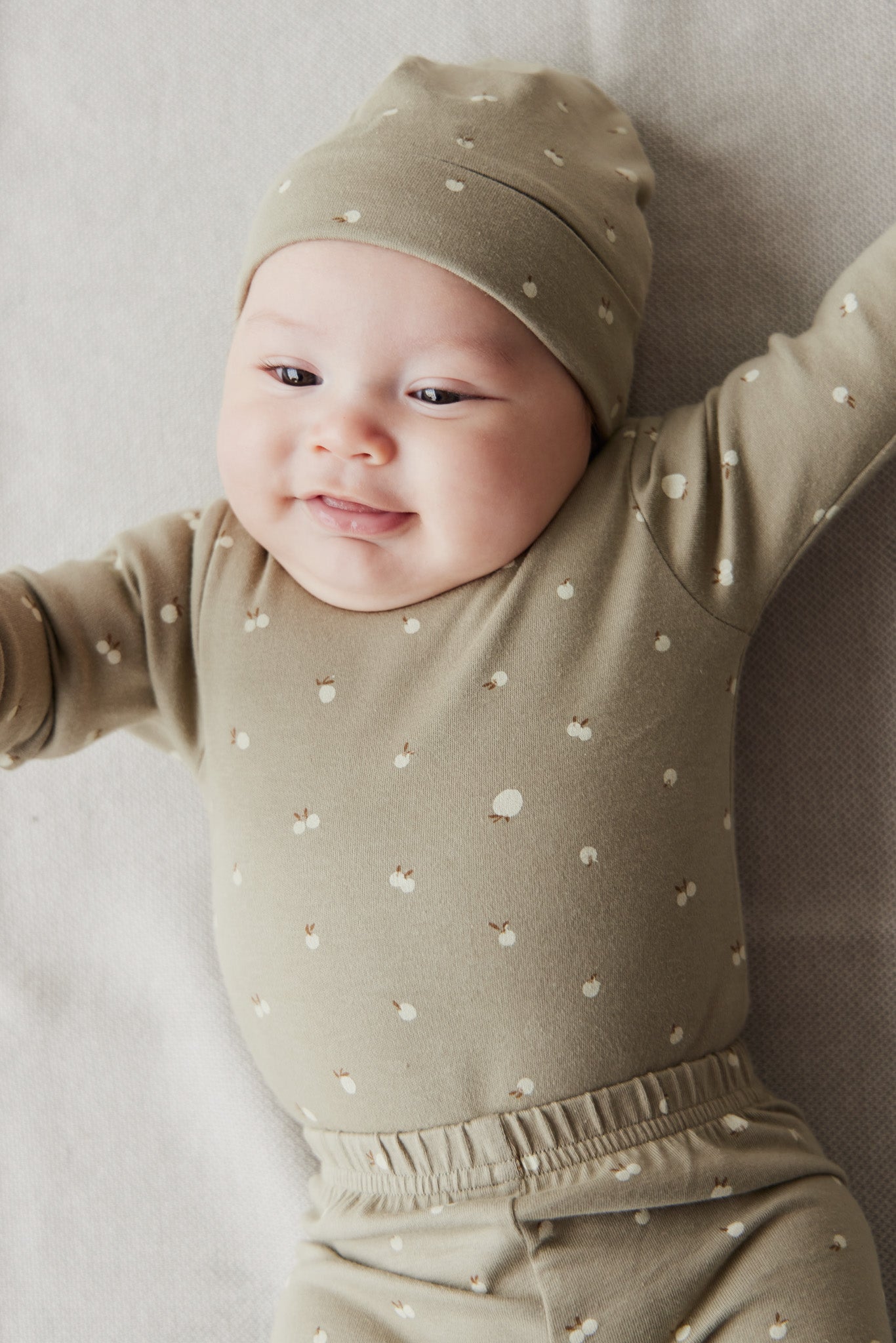 Organic Cotton Fernley Long Sleeve Bodysuit | Apples Seneca Rock