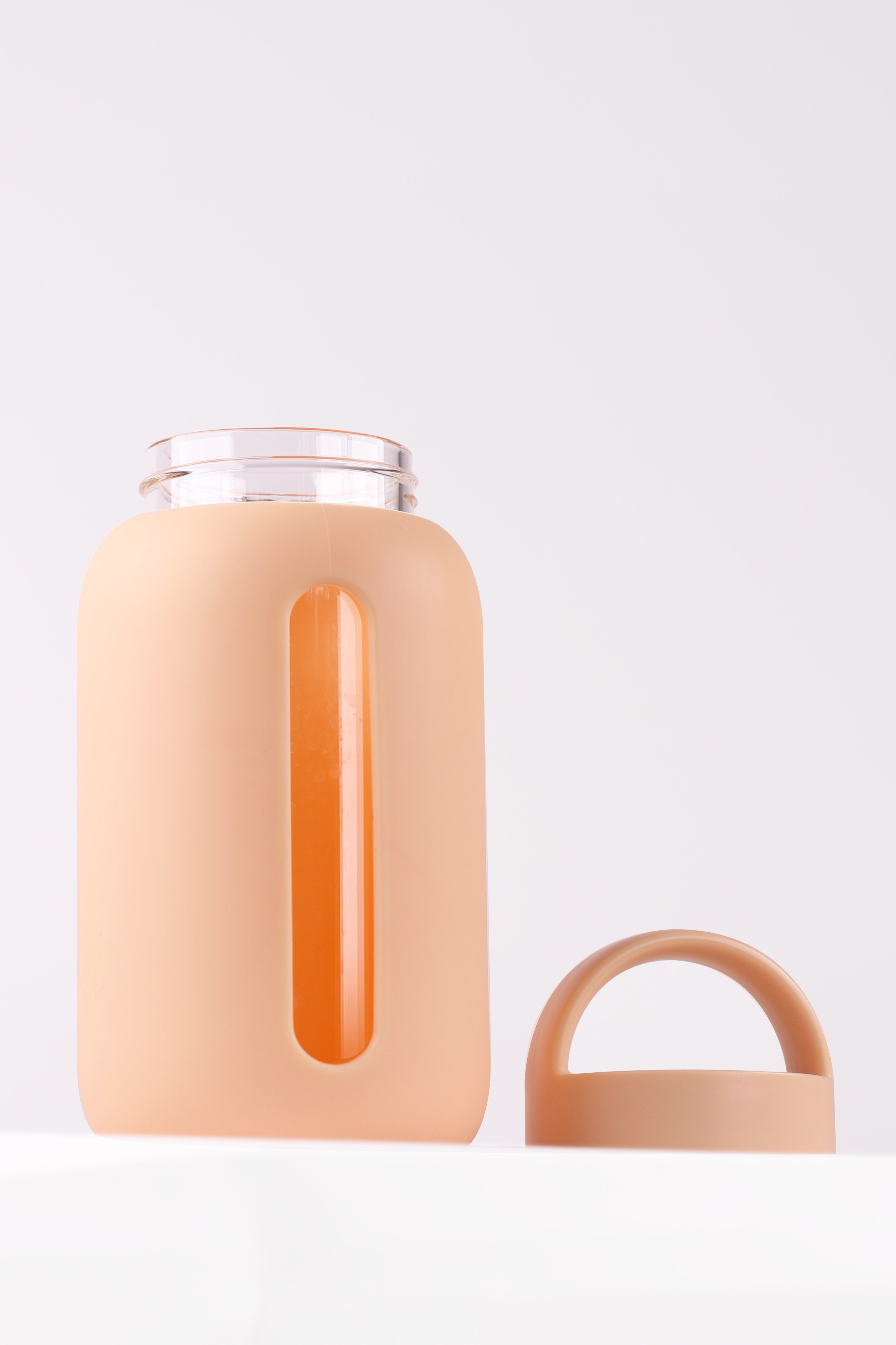 MINI BOTTLE | 17oz | Apricot