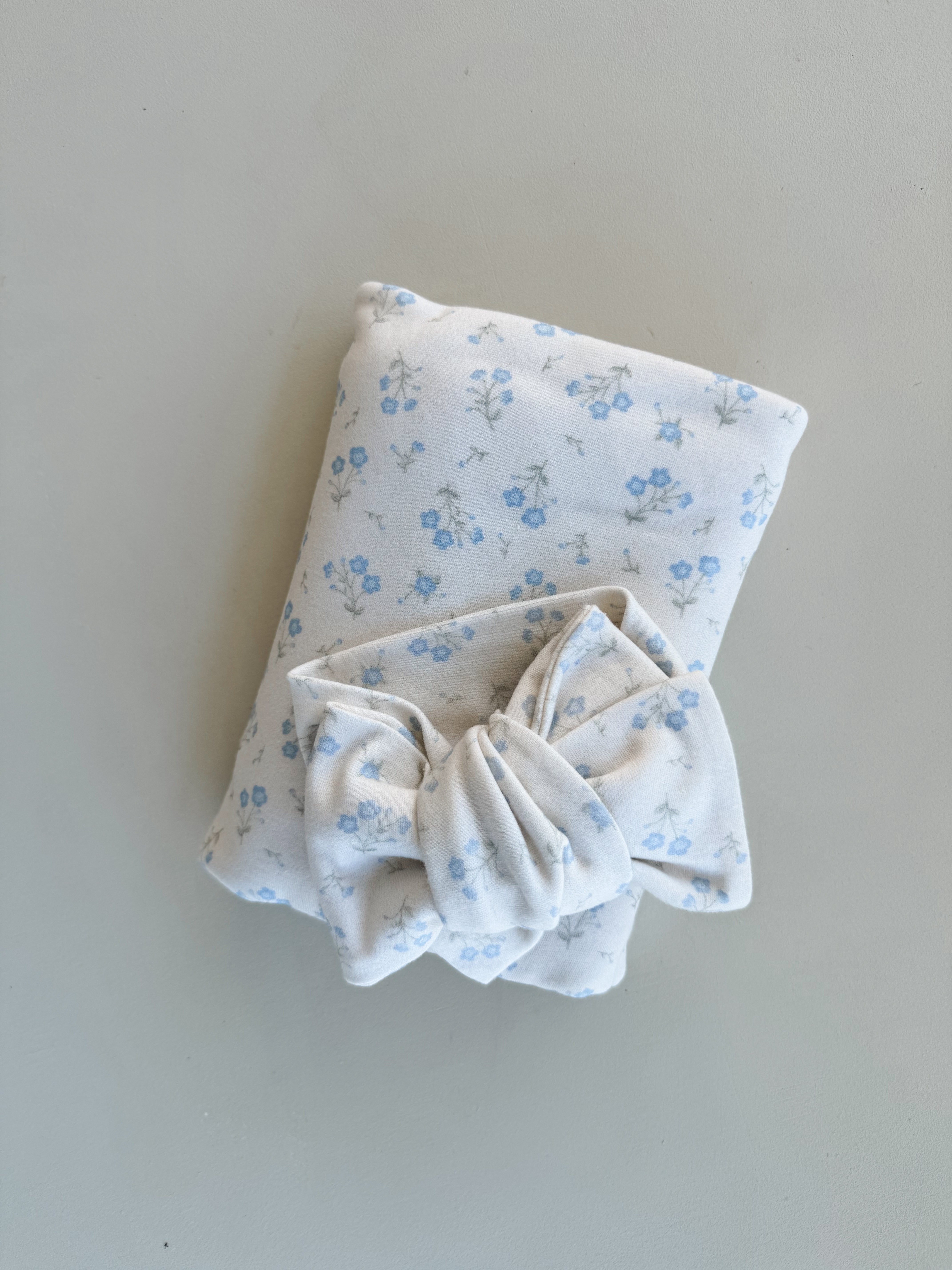 Swaddle Set | Paisley Blue (Oversized Topknot & Swaddle)