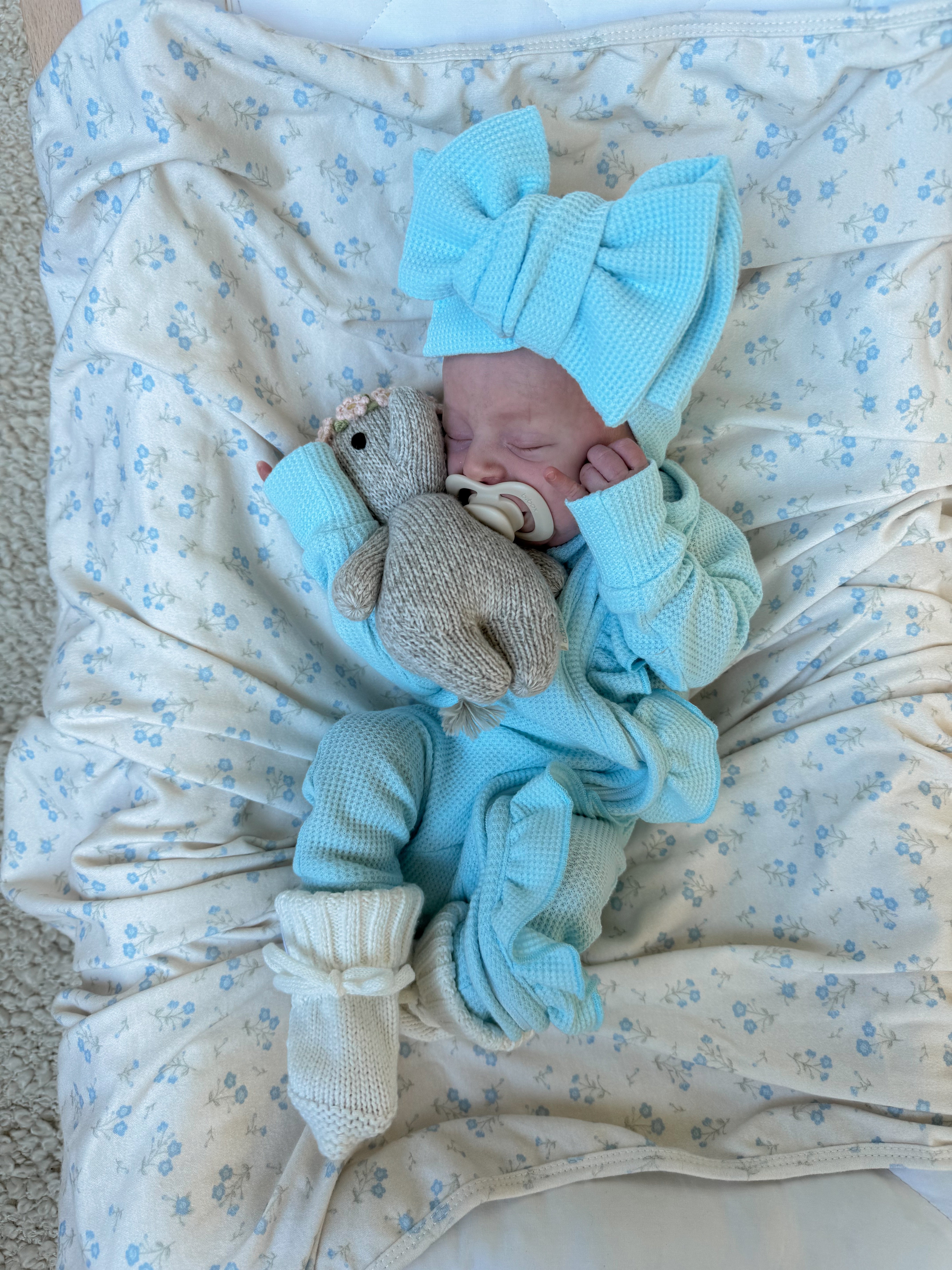 Oversized Topknot | Baby Blue Waffle
