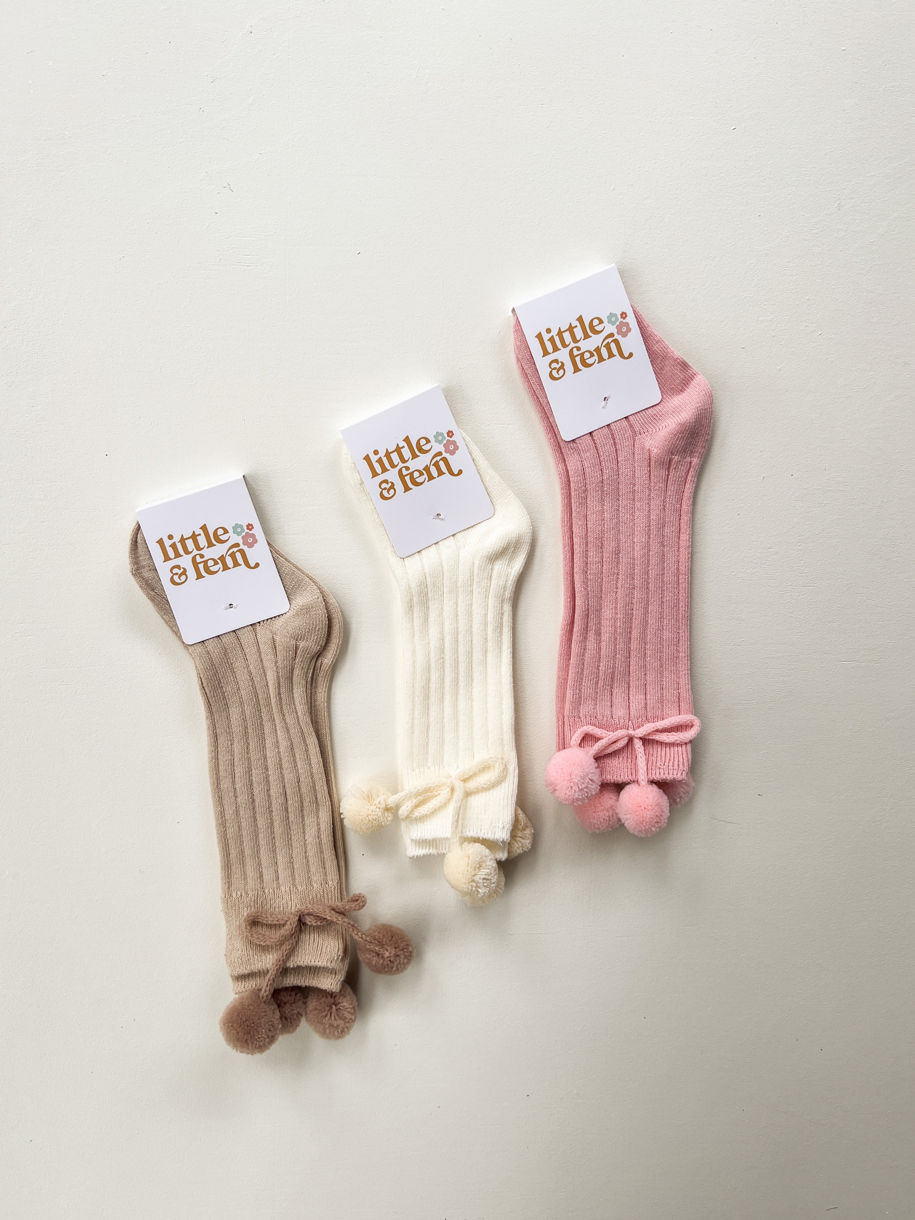 Pom-Pom Rib Long Socks