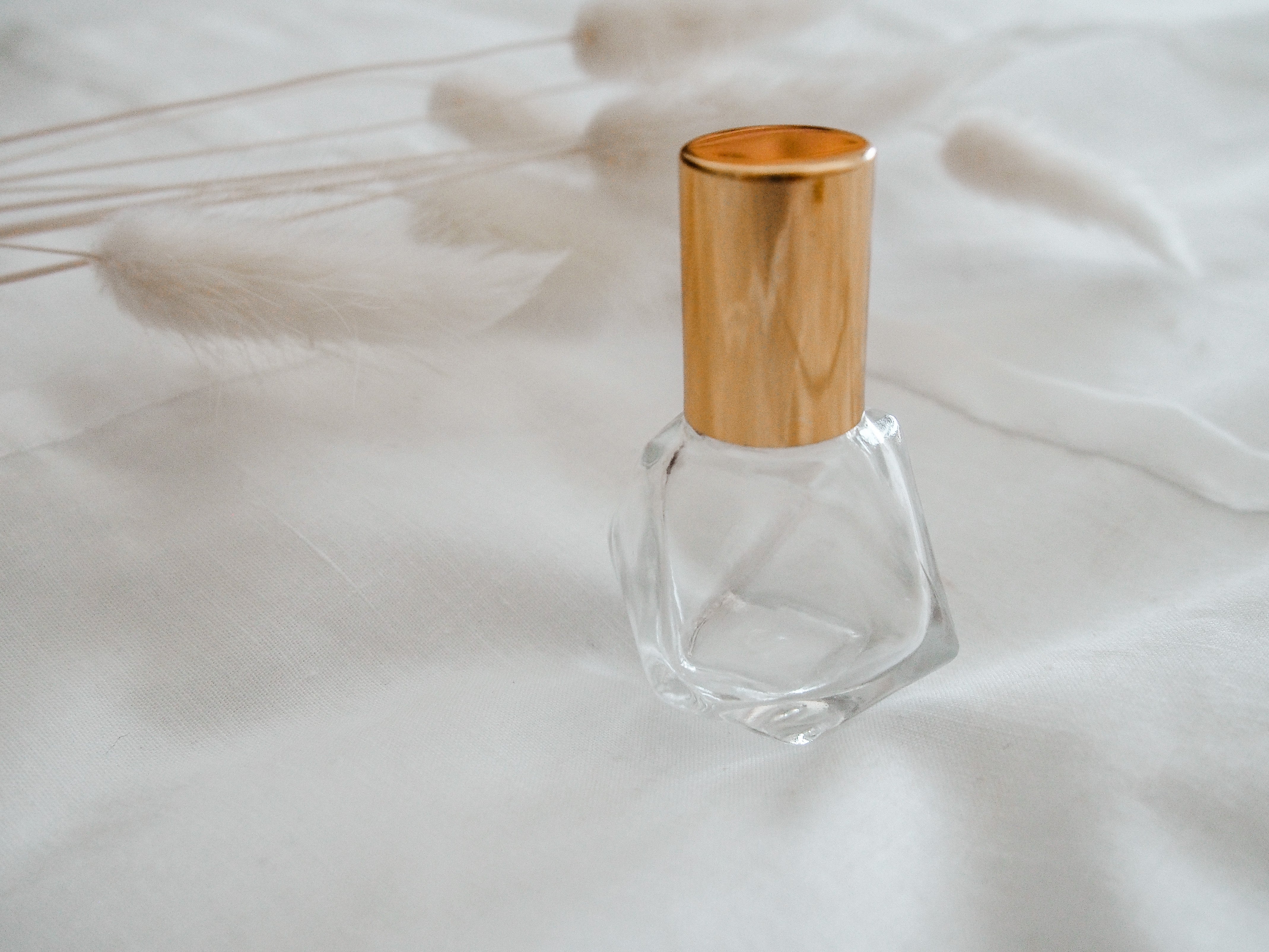 Evie - 8ml Luxe Perfume Roller