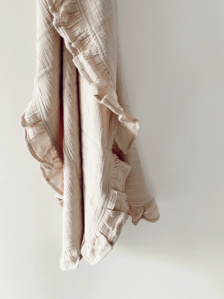 Organic Ruffle Swaddle | Beige