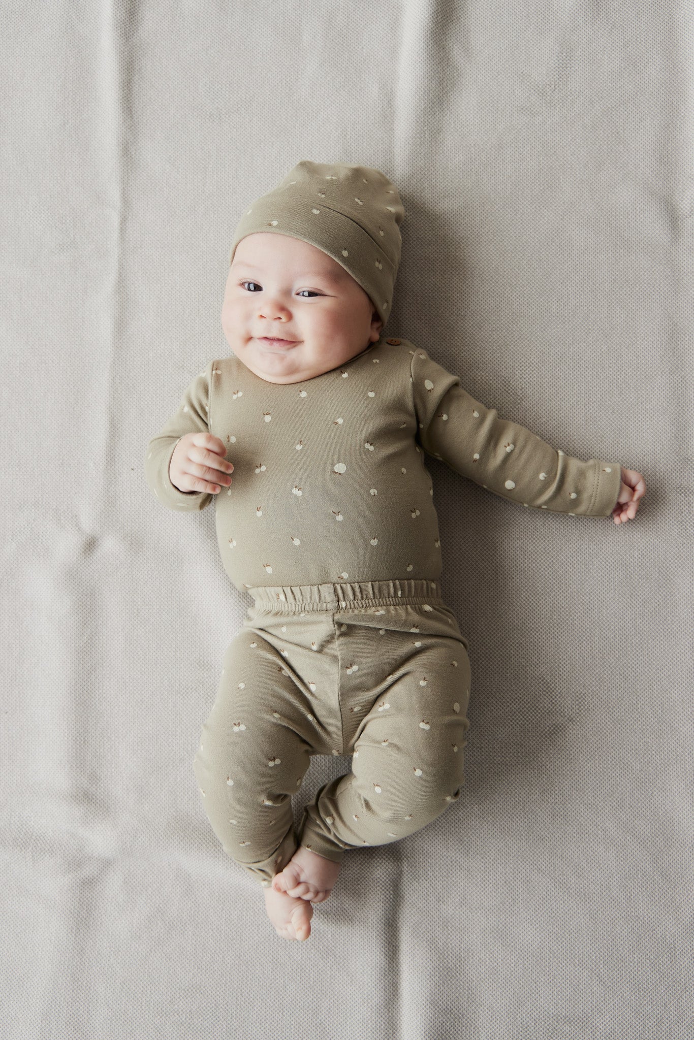 Organic Cotton Reese Beanie | Apples Seneca Rock