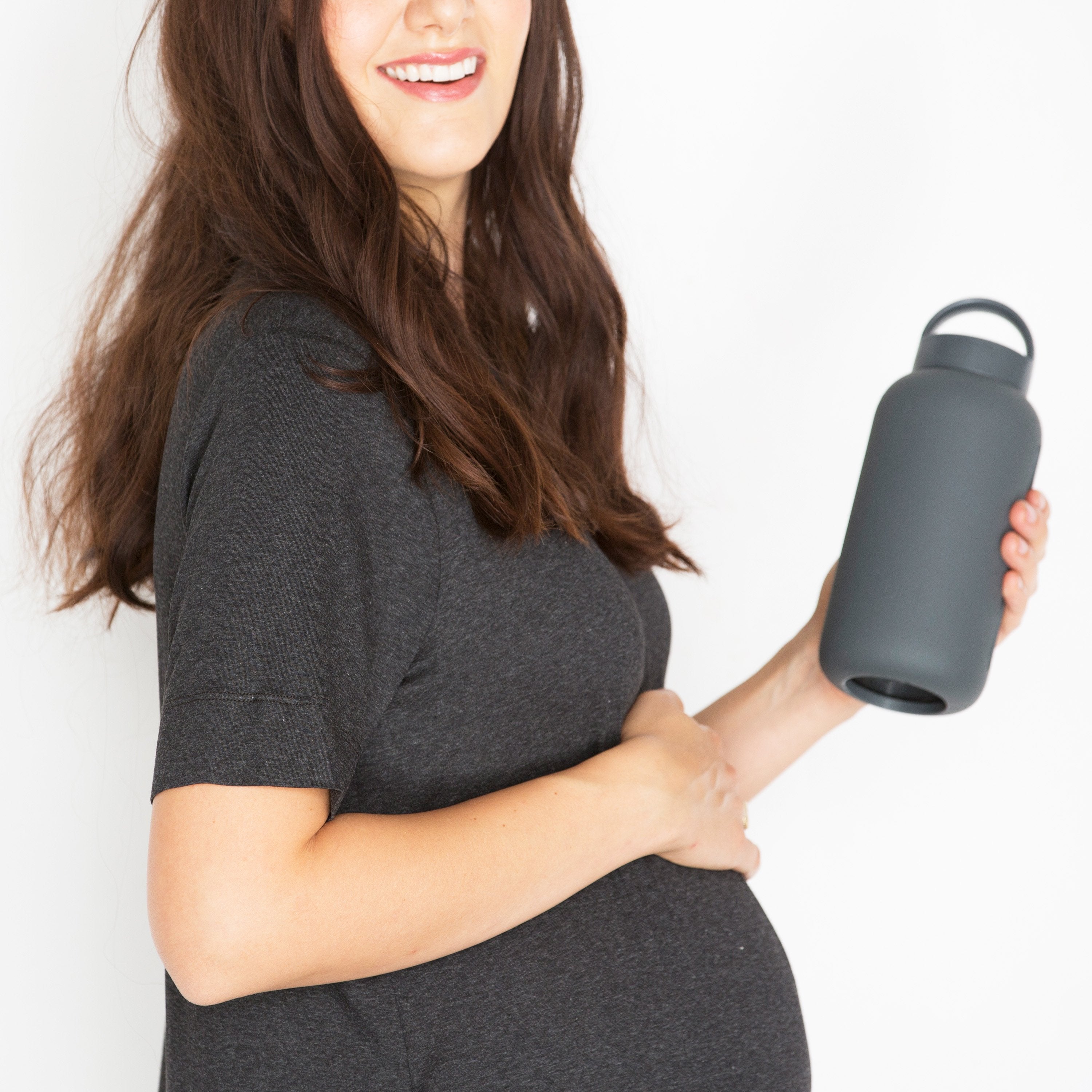 MAMA BOTTLE | The Hydration Tracking Water Bottle for Pregnancy & Nursing | 27oz (800ml) | Black